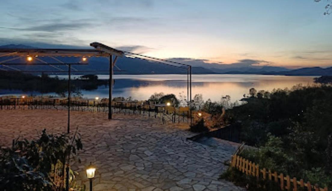 Ξενώνας Παρατηρητήριο Υπερώον Agios Athanasios  Exterior foto